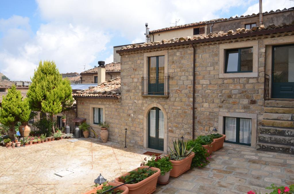 La Carretteria Guest House 미스트레타 외부 사진
